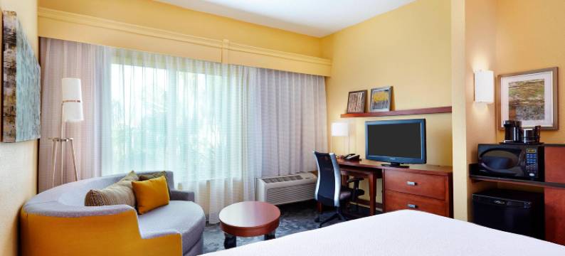 劳德代尔堡西南/米拉玛万怡酒店(Courtyard Fort Lauderdale SW/Miramar)图片