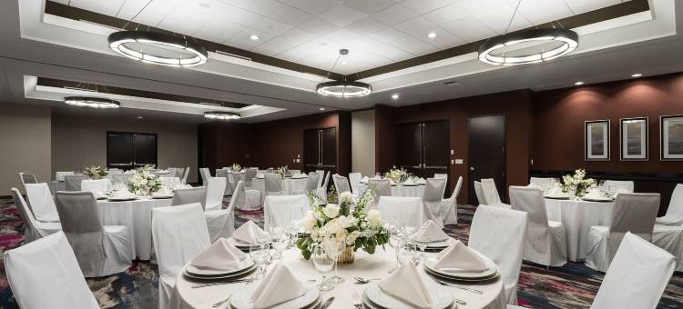 迈阿密市中心/布里克尔区万怡酒店(Courtyard Miami Downtown/Brickell Area)图片