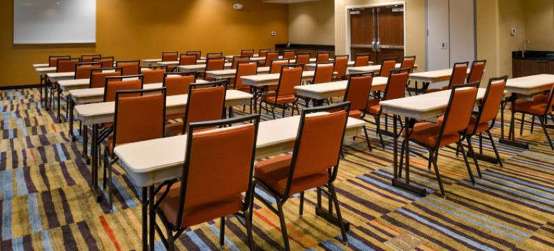 奥兰多东/中佛罗里达大学区域万枫酒店及套房-万豪旗下(Fairfield Inn & Suites Orlando East/UCF Area)图片