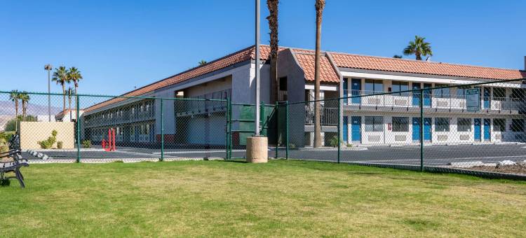 兰乔米拉奇千棕榈罗德威套房酒店(Rodeway Inn & Suites Thousand Palms - Rancho Mirage)图片