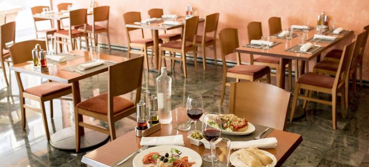 安道尔塞尔考特德尔福酒店(Sercotel Delfos Andorra)图片