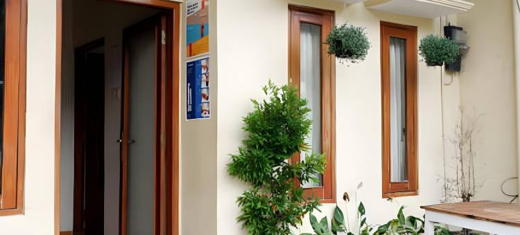 克雷斯纳宾馆玛琅博罗米特拉红门酒店(Khresna Guest House Malioboro Mitra RedDoorz)图片