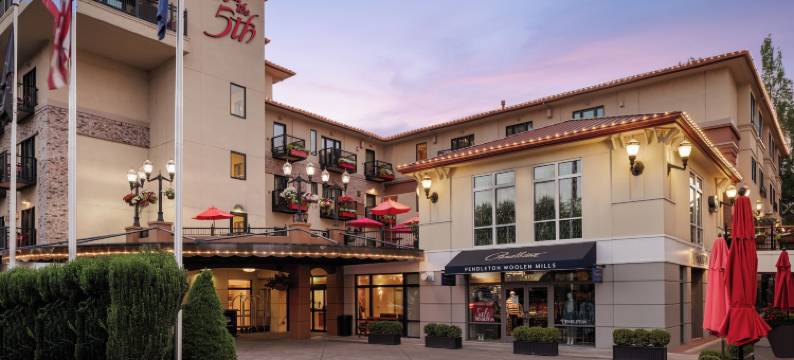 第五大道酒店(Inn at the 5th)图片