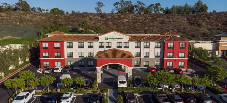 湖森林尔湾东智选假日酒店(Holiday Inn Express & Suites LAKE FOREST - IRVINE EAST by IHG)图片