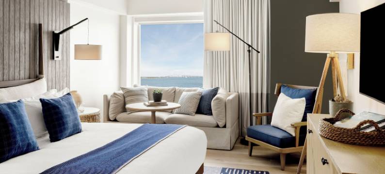 纽波特古尔尼海滨度假村(Newport Harbor Island Resort)图片