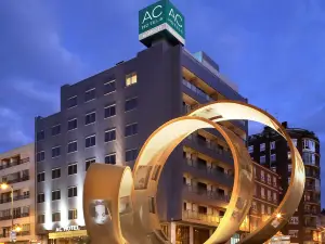 蓬费拉达AC酒店(AC Hotel Ponferrada)