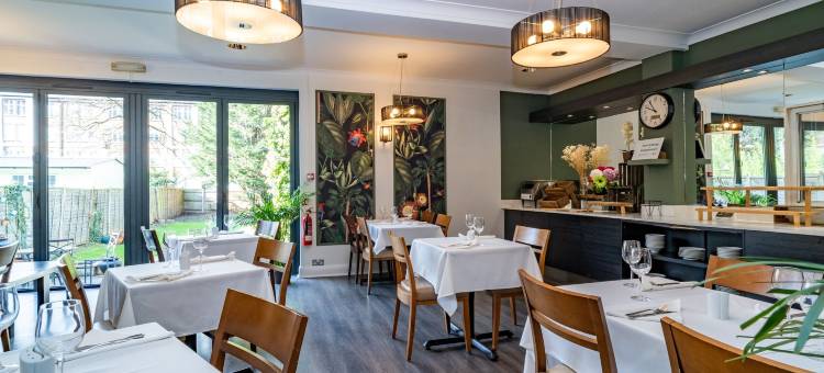 克罗夫特苑酒店(Croft Court Hotel)图片