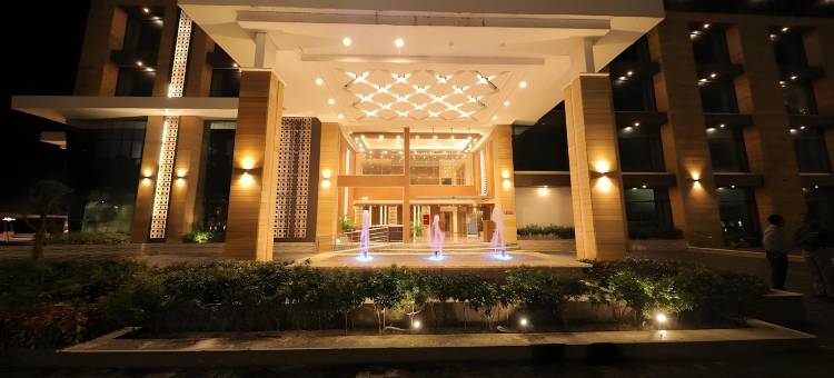 索姆纳斯萨罗瓦波尔蒂科酒店(Sarovar Portico, Somnath)图片