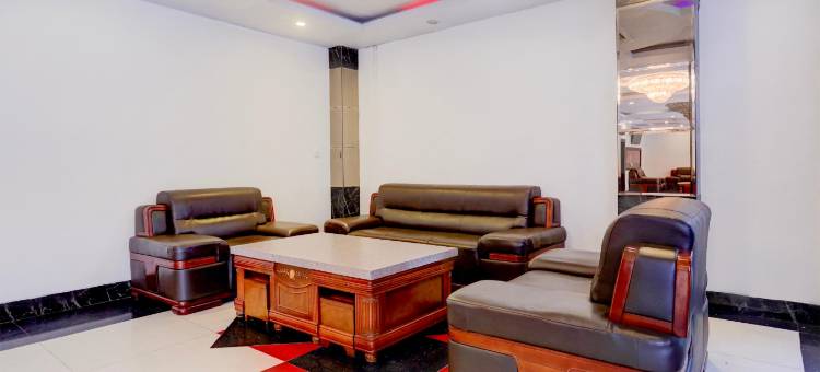 Townhouse Oak 巴淡岛靠近Grand Batam Mall，原幸运星酒店(Townhouse Oak Batam near Grand Batam Mall formerly Lucky Star Hotel)图片