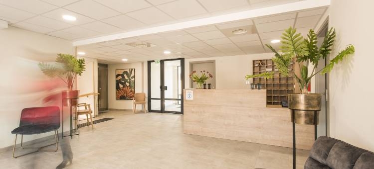 Villeneuve-lès-Avignon的Zenao Appart'hôtels(Zenao Appart'hôtels Villeneuve-lès-Avignon)图片