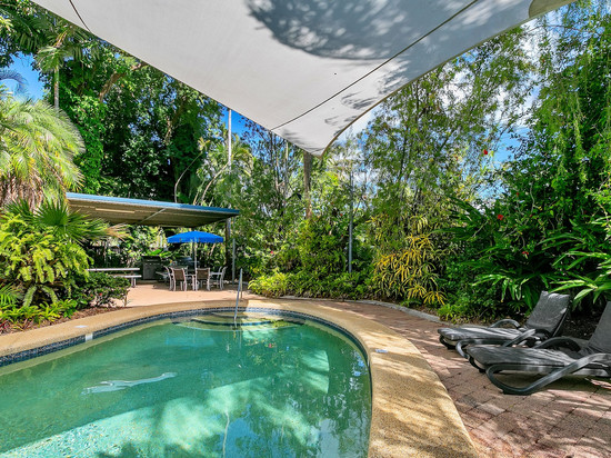 三一海滩公寓旅馆