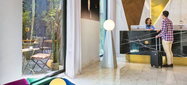 One Shot 富尔图尼(One Shot Fortuny)图片