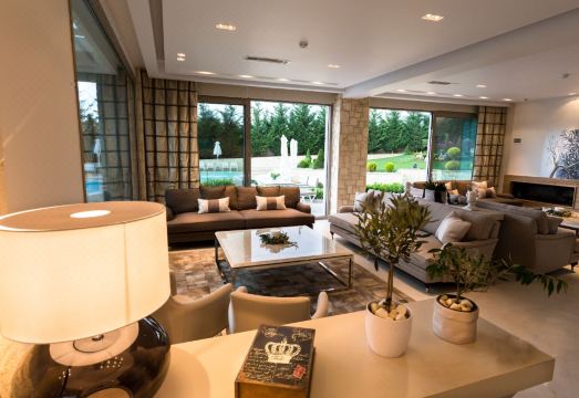 Calma Hotel & SpaHotel Overview