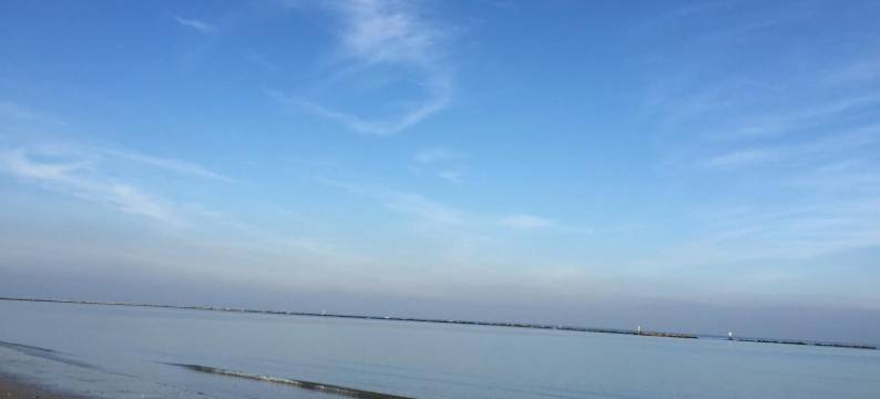 长滩村住宅酒店(Long Beach Village Residence on the Sea with Private Beach Included)图片