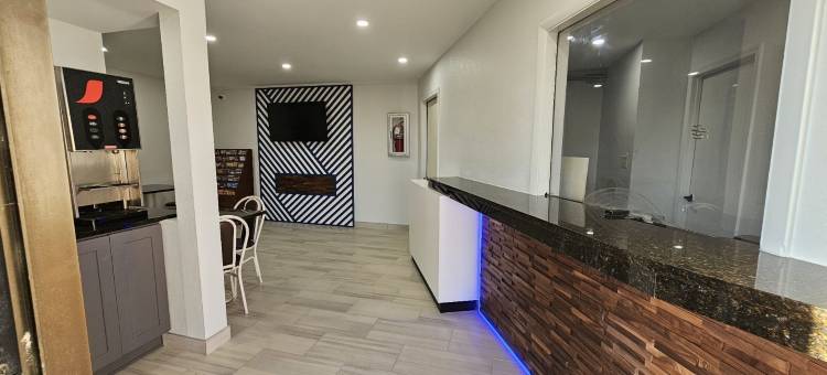 印第安纳波利斯东波斯特路温德姆戴斯酒店(Days Inn by Wyndham Indianapolis East Post Road)图片