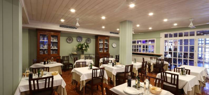 瓦瑞尼亚塞雷纳 - 保尼阿瑞欧德阿兰赫酒店(Hotel Varinia Serena - Balneario de Alange)图片