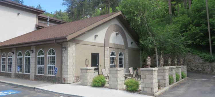 拉什莫尔山舒适套房酒店(Comfort Inn & Suites Mt Rushmore)图片