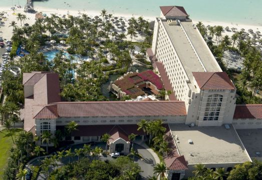 Hyatt Regency Aruba Resort, Spa and Casino Hotel Overview