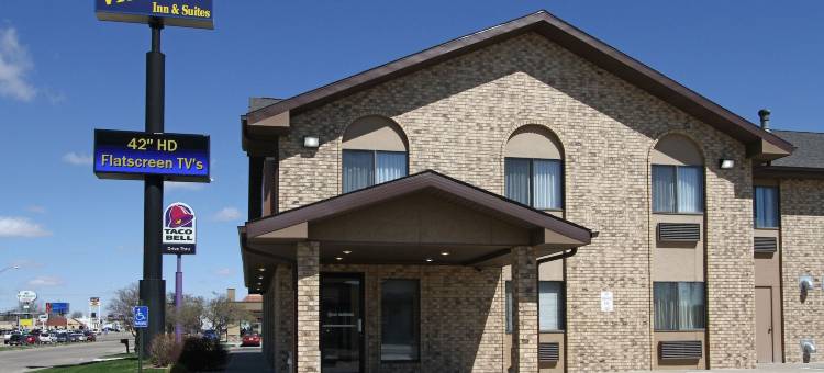 科尔尼新维多利亚酒店及套房(New Victorian Inn & Suites Kearney)图片