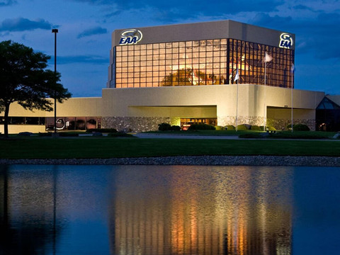 麦克康乃尔旅馆