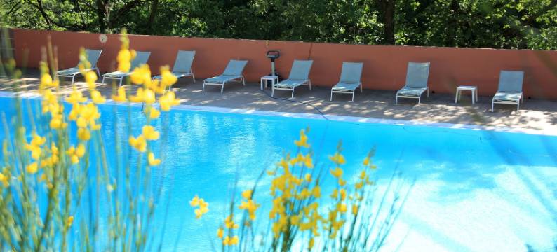 赭石山村庄假日酒店(La Colline des Ocres Village de Vacances 3 étoiles)图片