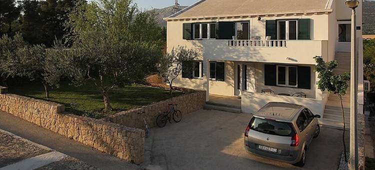 位于莫西西的现代公寓-带露台(Apartments Mocici)图片