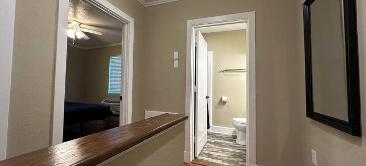 贝克：步行可至路易斯安那州立大学两卧室联排住宅(The Baker:  2-bedroom townhome. Walk to LSU)图片