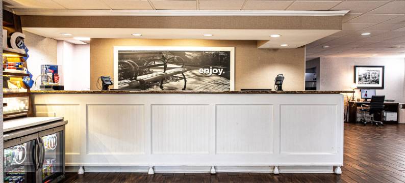 索尔兹伯里欢朋酒店(Hampton Inn Salisbury)图片