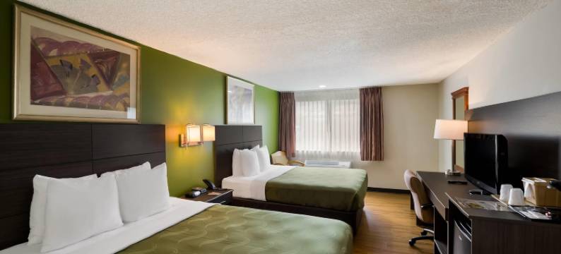 西雅图-锡塔克机场品质酒店(Quality Inn SeaTac Airport-Seattle)图片