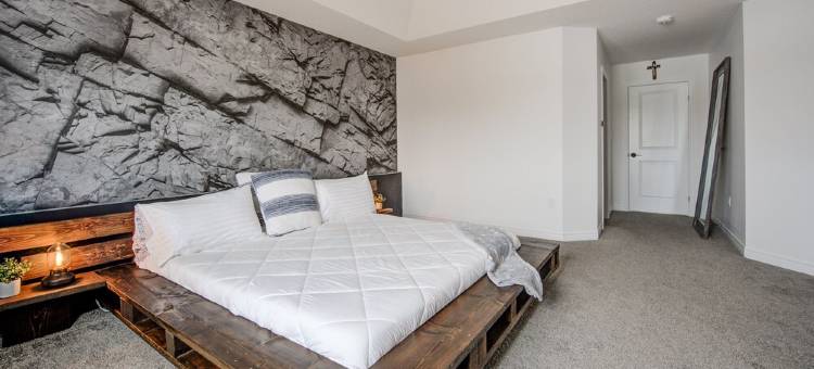 Rivertrail Retreat - 1 of a Kind Picturesque Deck + Movie theatre + Getaway图片