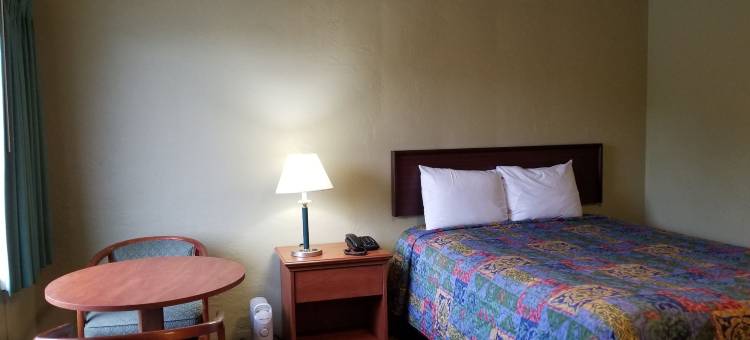 快速停车汽车旅馆和市场(Quick Stop Motel)图片