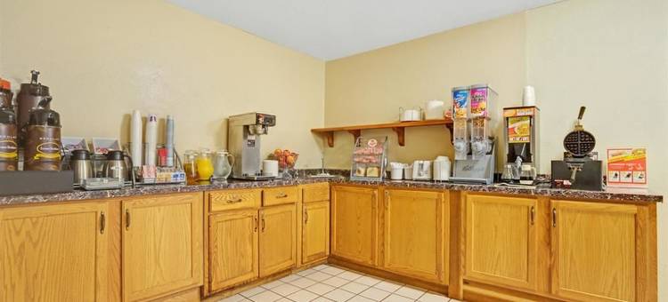 瓦佩顿骑士酒店(Travelodge By Wyndham 沃珀顿)(Travelodge by Wyndham Wahpeton Event Center)图片