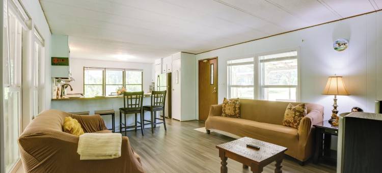 户外娱乐区：克利夫兰小屋(Furnished Outdoor Oasis! 22 Mi to Lake Livingston)图片