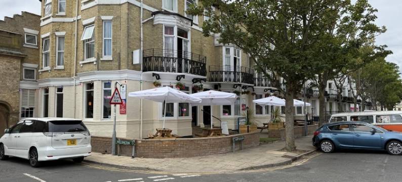 大使馆酒店(The Embassy Hotel)图片