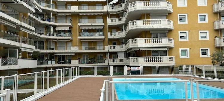 Charming Studio with balcony & pool -Heart of Nice图片