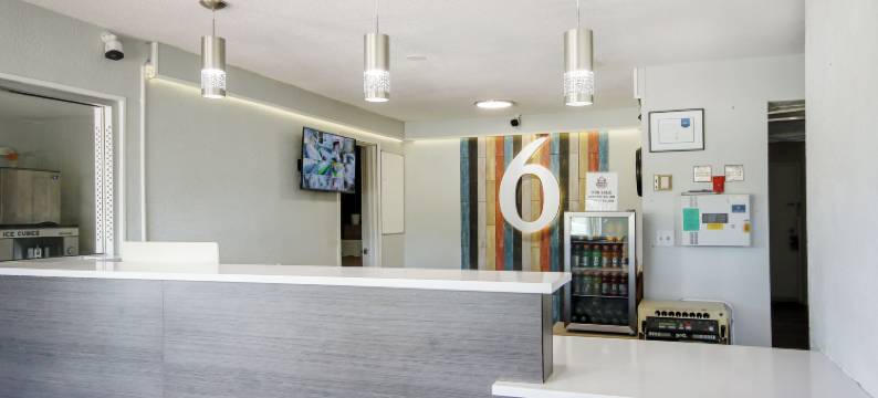 西北托皮卡6号汽车旅馆(Home 6 Motel)图片