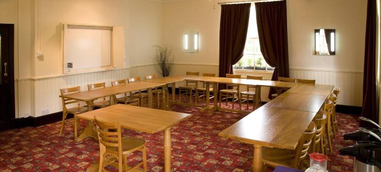 埃普瑟姆城中心普瑞米尔酒店(Premier Inn Epsom Central)图片