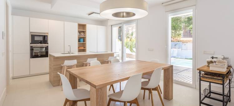 Spectacular Villa with private pool and garden. El Noruego图片