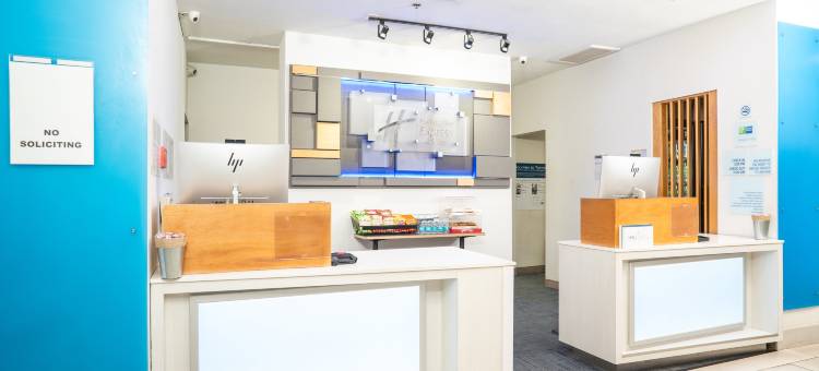 智选假日套房酒店希斯皮里亚的(Holiday Inn Express & Suites Hesperia)图片