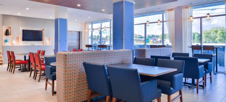 智选假日套房酒店-明尼阿波利斯－圣保罗国际机场-美国商场(Holiday Inn Express & Suites Mall of America - MSP Airport)图片