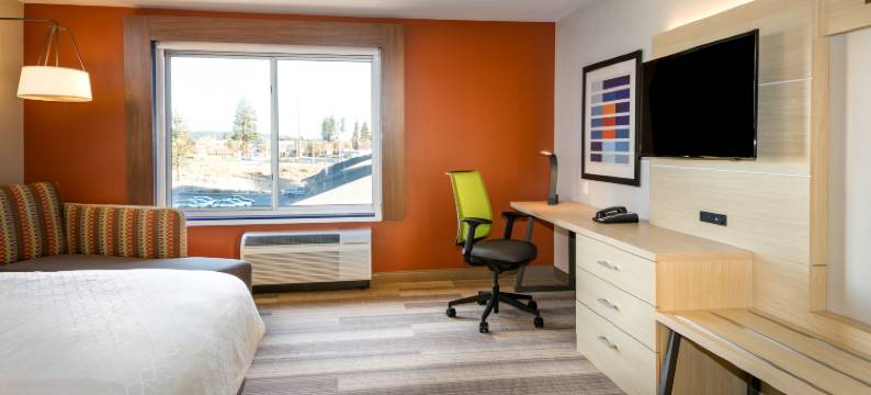 南本德智选假日套房酒店(Holiday Inn Express & Suites BEND SOUTH by IHG)图片