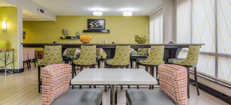 欢朋酒店-坦帕国际机场/西岸(Hampton Inn Tampa-Airport/Westshore)图片