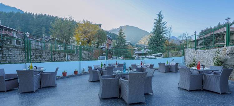 天际线酒店，马拉里- 步行至购物街，中央供暖(Hotel Skyline Manali Walking to Mall Road Centrally Heated)图片