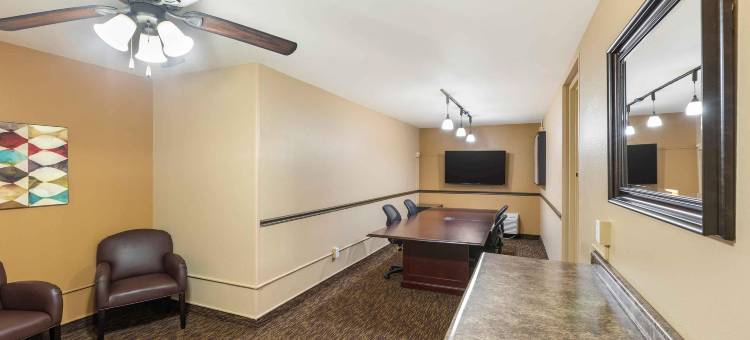 美洲长住套房酒店 - 密尔沃基 - 布鲁克菲尔德(Extended Stay America Suites - Milwaukee - Brookfield)图片