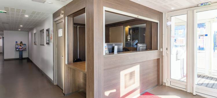 塞祖尔阿菲尔庞坦查尔斯戴高乐酒店(Séjours & Affaires Pantin Charles de Gaulle)图片