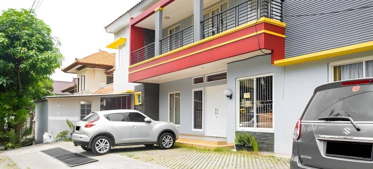 红多兹酒店-近西洛亚姆卡拉瓦奇3号(RedDoorz Near Siloam Karawaci 3)图片