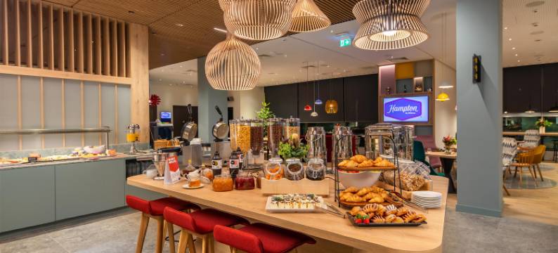 弗罗茨瓦夫机场希尔顿欢朋酒店(Hampton by Hilton Wroclaw Airport)图片