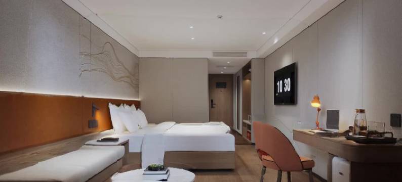 白云城市酒店(广州火车站地铁站越秀国际会议中心店)图片