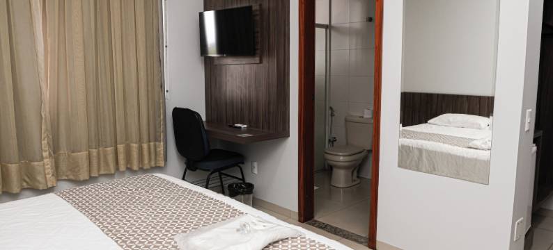 帕利斯高级酒店(Premier Pallace Hotel)图片