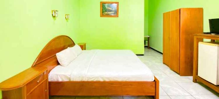 San Sui Hotel Mitra RedDoorz图片